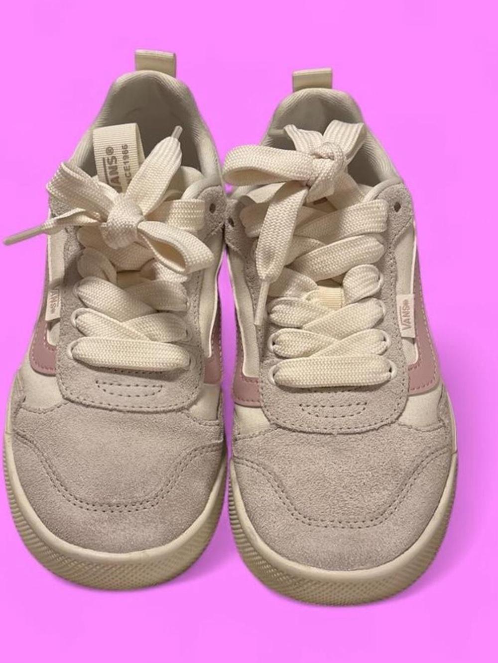 Women’s Vans Range EXP